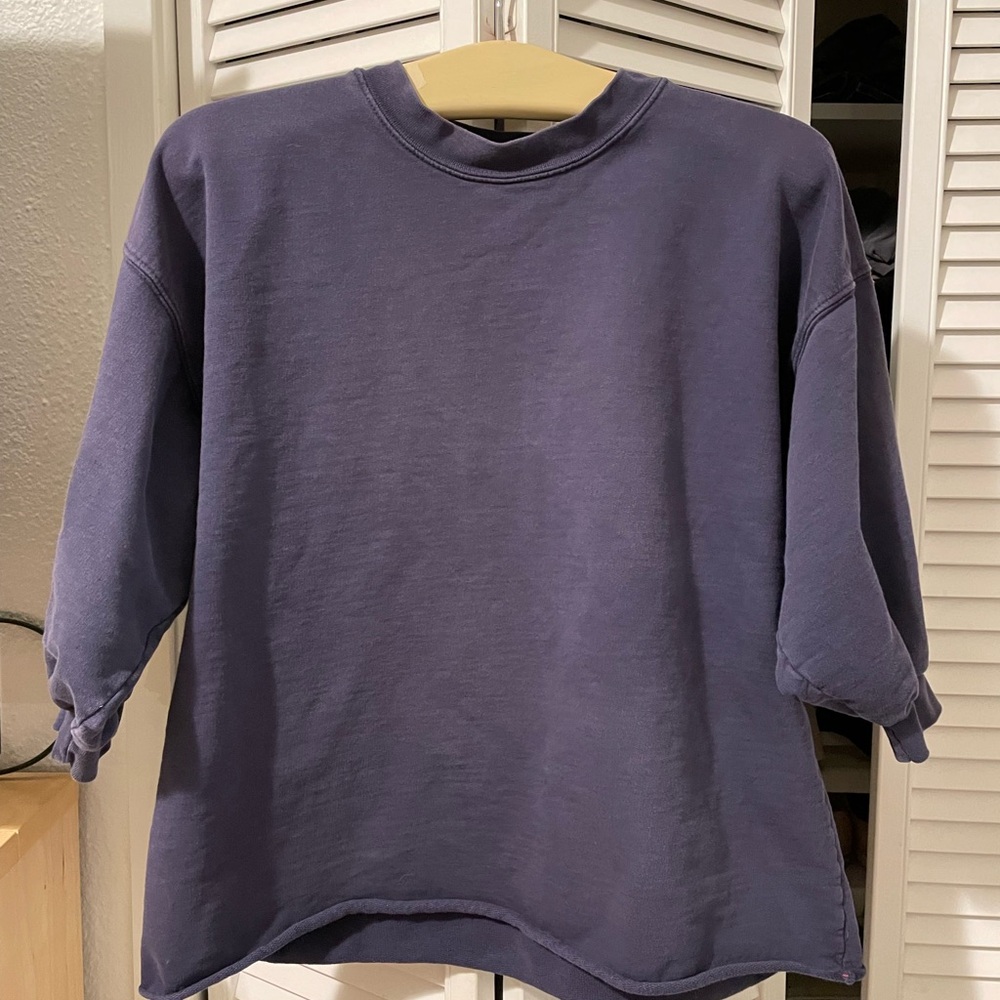Sweater with 3/4 arms
